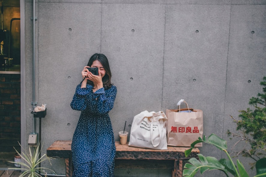 Shibuya Portrait Session & Tokyo Café Hopping Photos at shibuya no.9 - uvegotmoment Tokyo photography