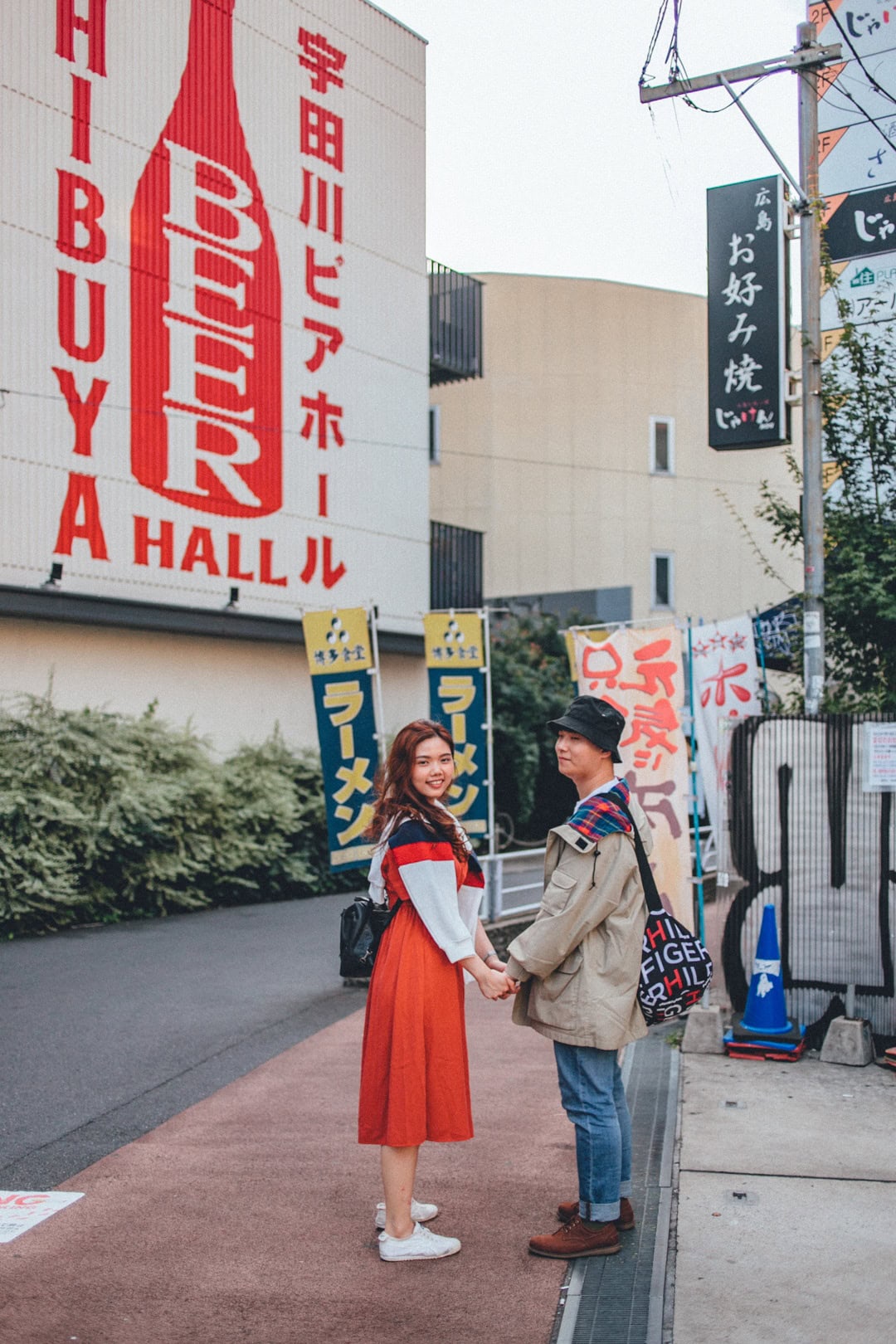 Tokyo Honeymoon Photoshoot from Shibuya to Yoyogi Park Photos at shibuya no.18 - uvegotmoment Tokyo photography