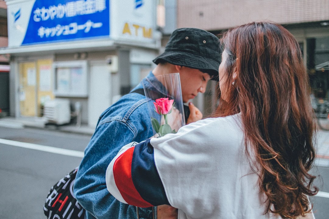 Tokyo Honeymoon Photoshoot from Shibuya to Yoyogi Park Photos at shibuya no.22 - uvegotmoment Tokyo photography