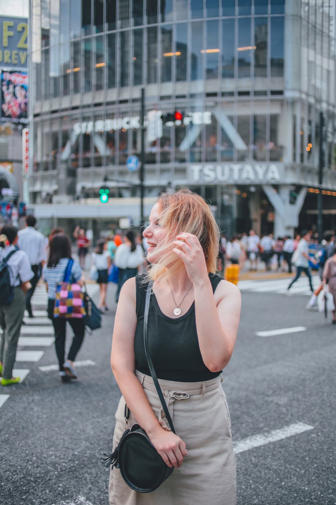 Shibuya Street Photoshoot with a Traveler from Turkey Photos at shibuya no.3 - uvegotmoment Tokyo photography