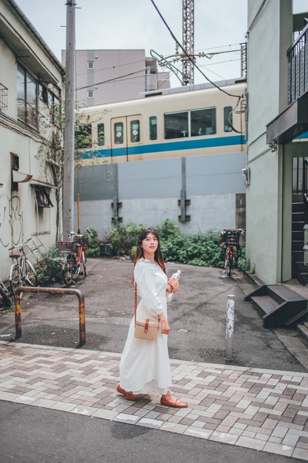 Calm Residential Area Photoshoot Photos at residential no.8 - uvegotmoment Tokyo photography