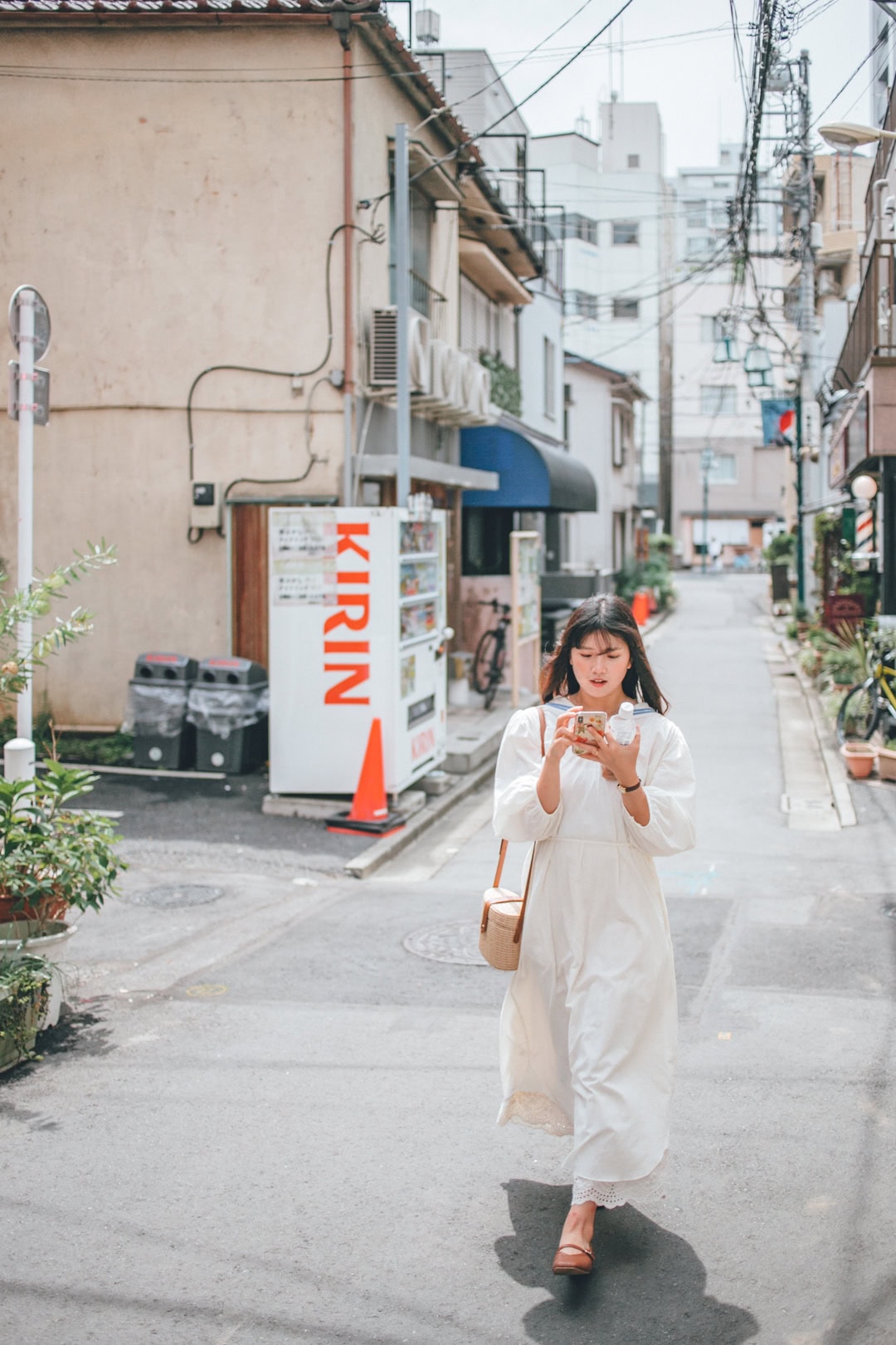 Calm Residential Area Photoshoot Photos at residential no.12 - uvegotmoment Tokyo photography