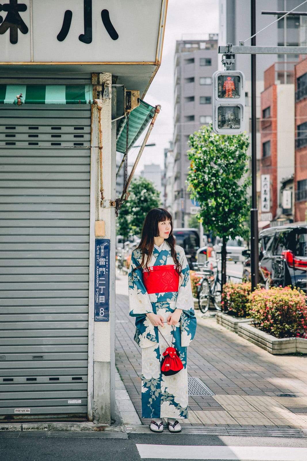 Asakusa Kimono Photoshoot – Timeless Solo Portrait in Tokyo Photos at asakusa no.7 - uvegotmoment Tokyo photography