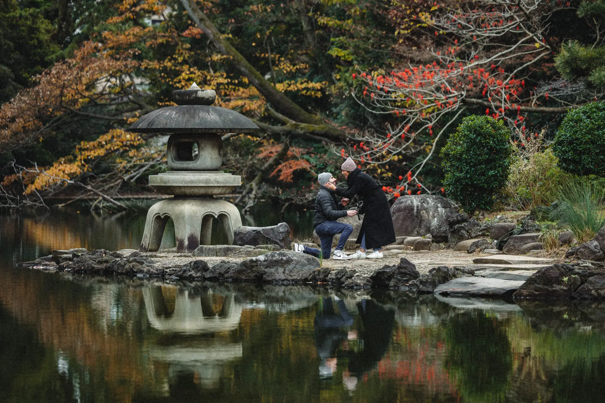 Autumn Proposal Photoshoot at Shinjuku Gyoen Photos at shinjuku no.4 - uvegotmoment Tokyo photography
