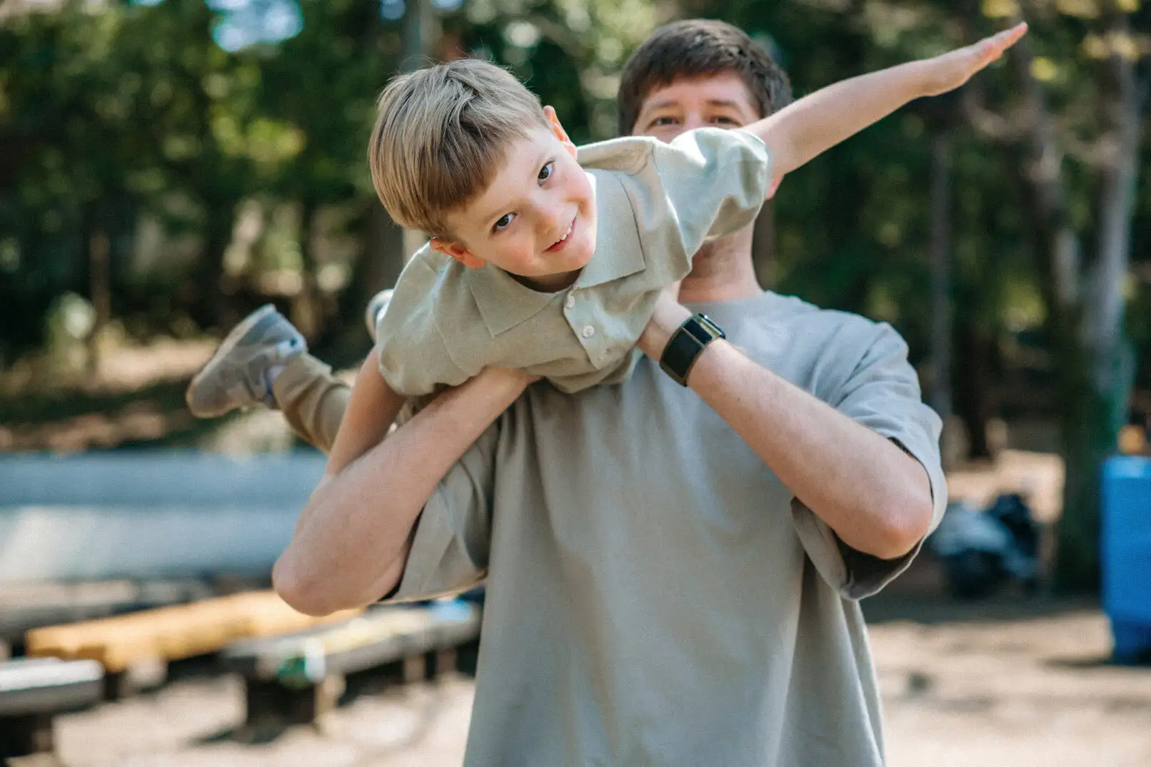 Cherry Blossom Family Photoshoot in Inokashira Park, Tokyo Photos at park no.28 - uvegotmoment Tokyo photography