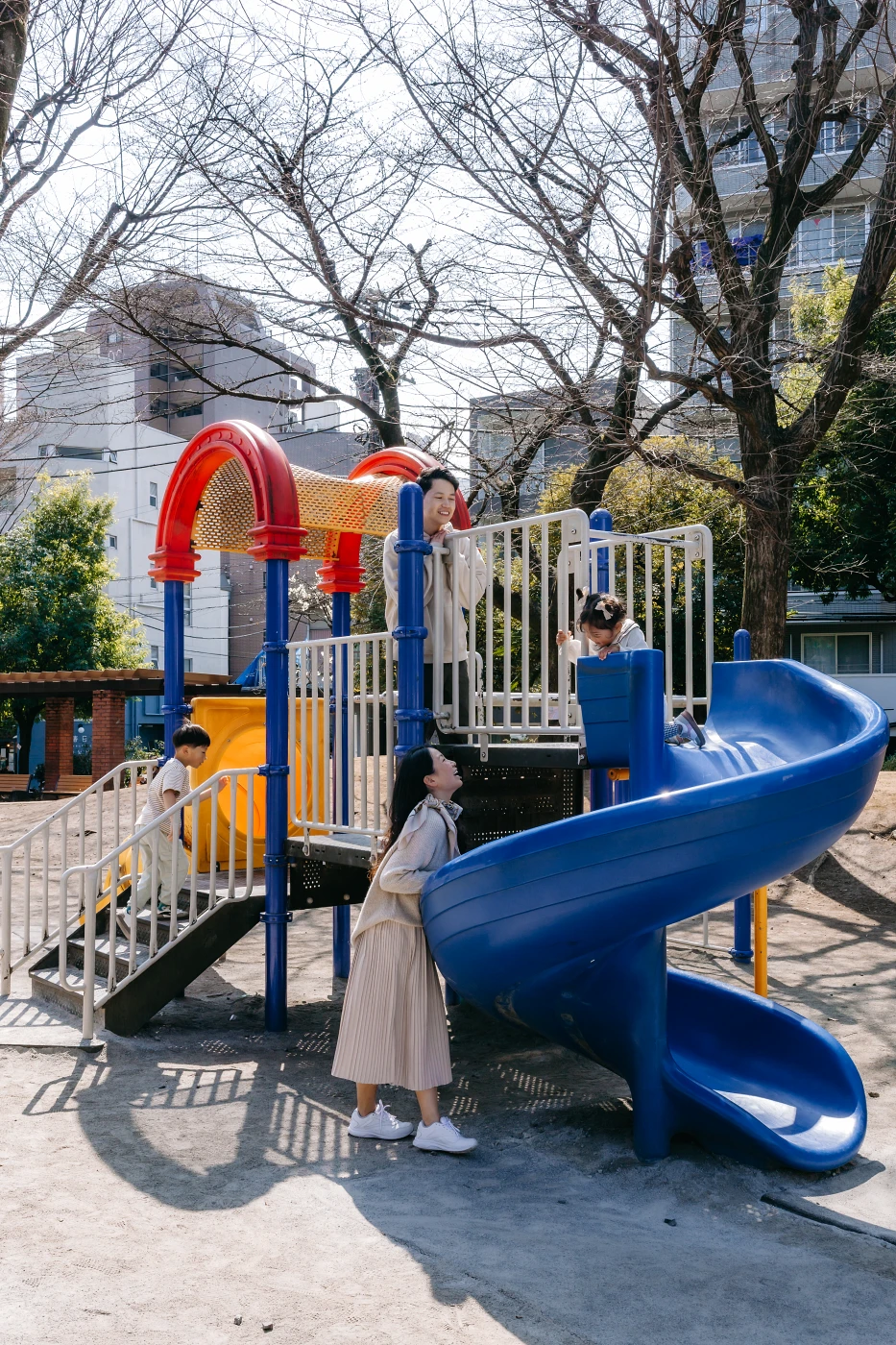 Relaxed Family Photoshoot in a Calm Tokyo Neighborhood Photos at residential no.20 - uvegotmoment Tokyo photography